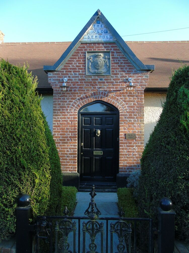 The Old School Bed And Breakfast