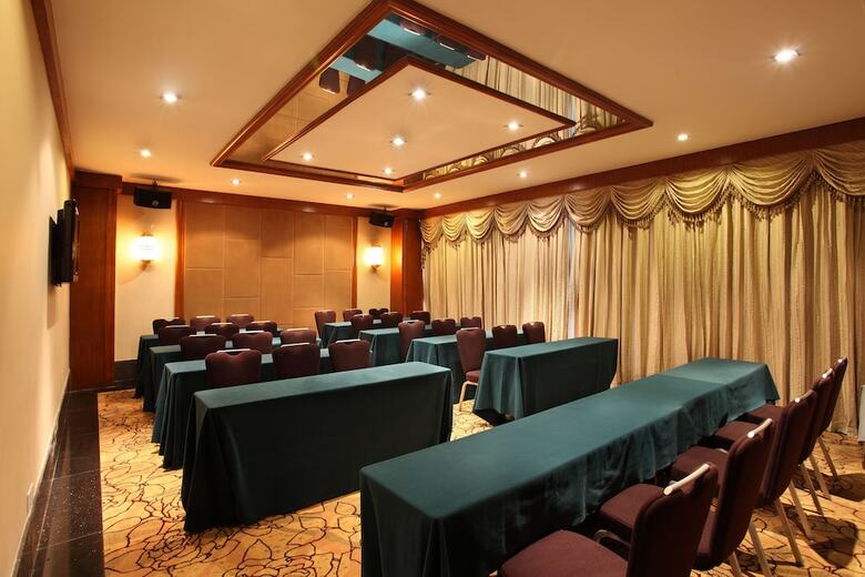 Sanya International Hotel