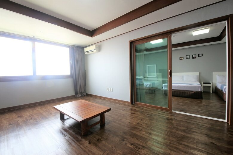 Woorim Hotel