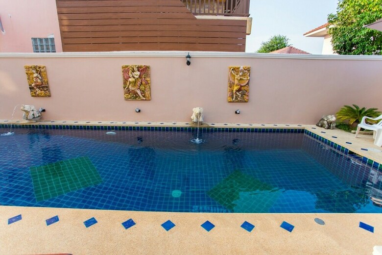 The Jomtien Modern Pool Villa