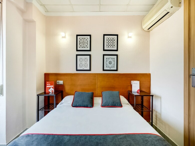 Pension Oyo Hostal Luci-mar