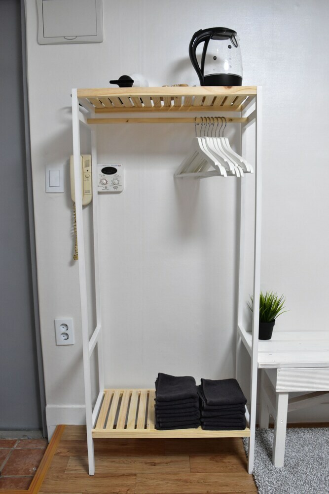 Apartamentos Black White House