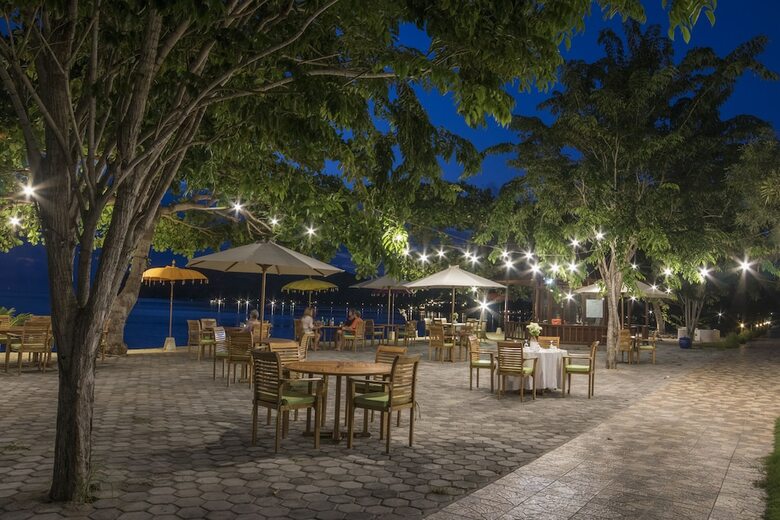 Hotel Sylvia Beach Villa