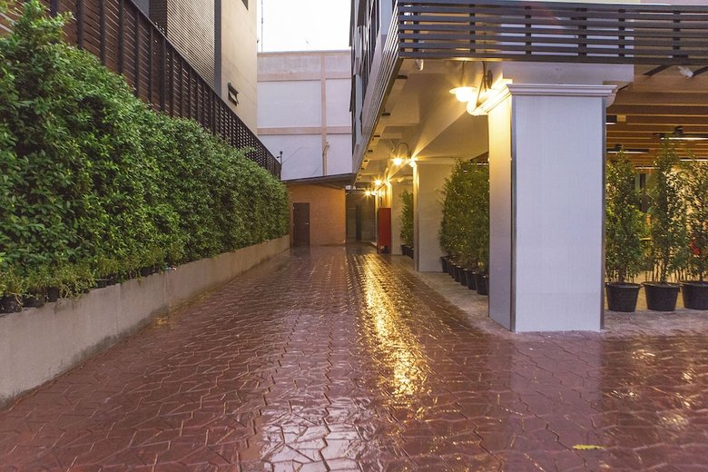 Sillemon Garden Hotel