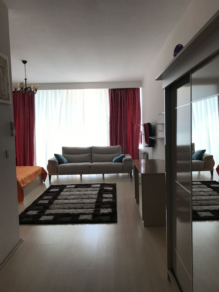 Arma Apartments