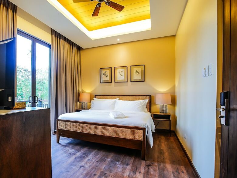 Hotel Balai Adlao