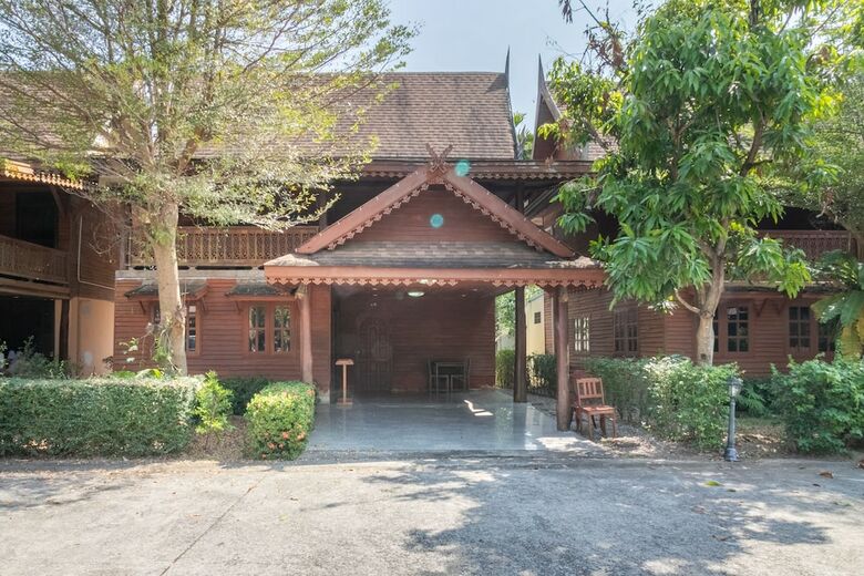 Hotel Yuwadee Resort