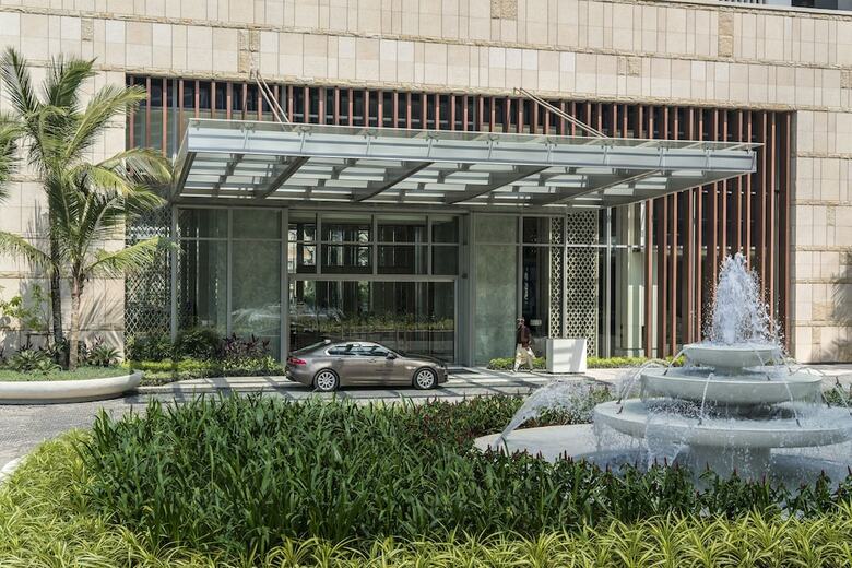 Shangri-la Hotel, Colombo