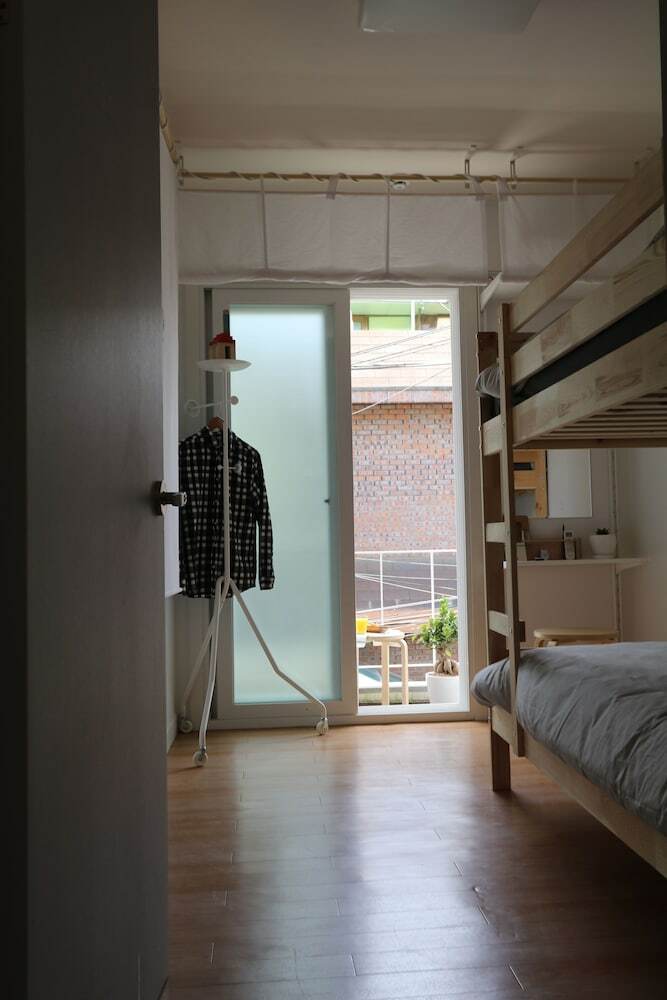 Hotel Nueh Guesthouse