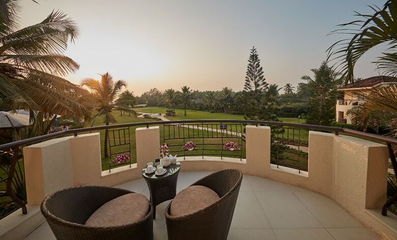 Apartamento Royal Orchid Beach Resort & Spa