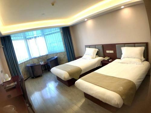Greentree Alliance Yangzhou Hnajiang Middle Road Libao Square Hotel