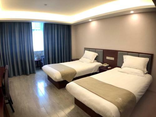 Greentree Alliance Yangzhou Hnajiang Middle Road Libao Square Hotel