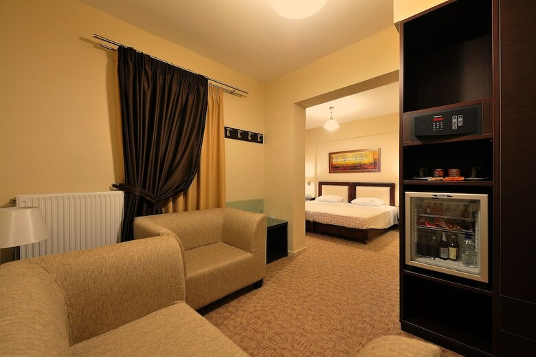 Kallirroe Hotel