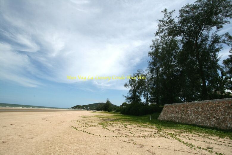 Luxury Beachfront Condo Hua Hin