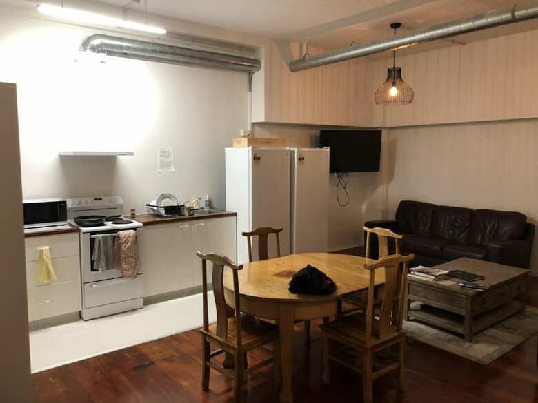 Aura Hotel