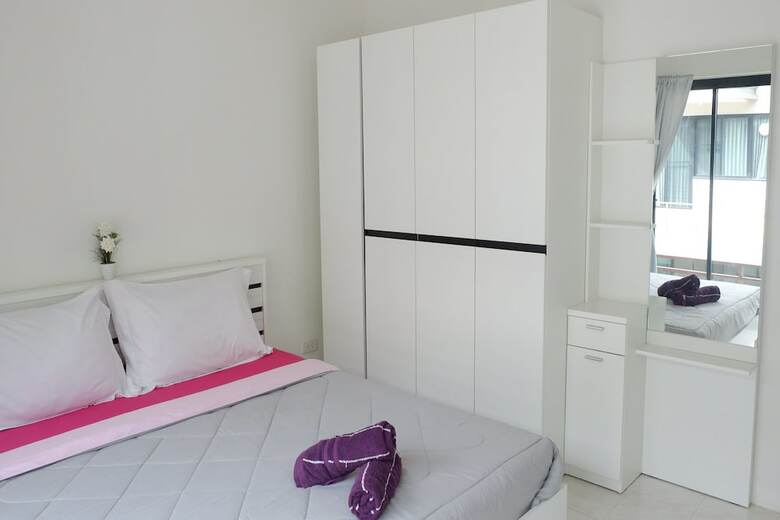 Hotel Rayong Seaview Apartment