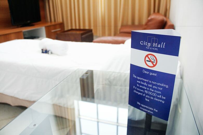 City Hall Flat & Hotel
