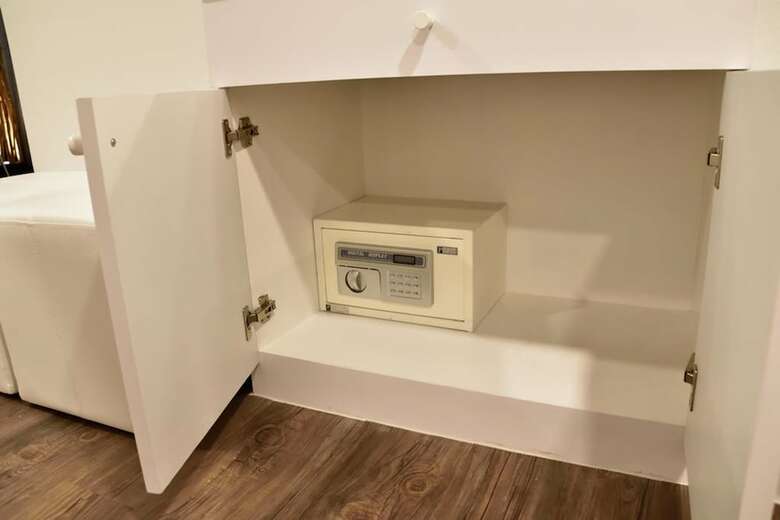Sandy Beach Condo 15e