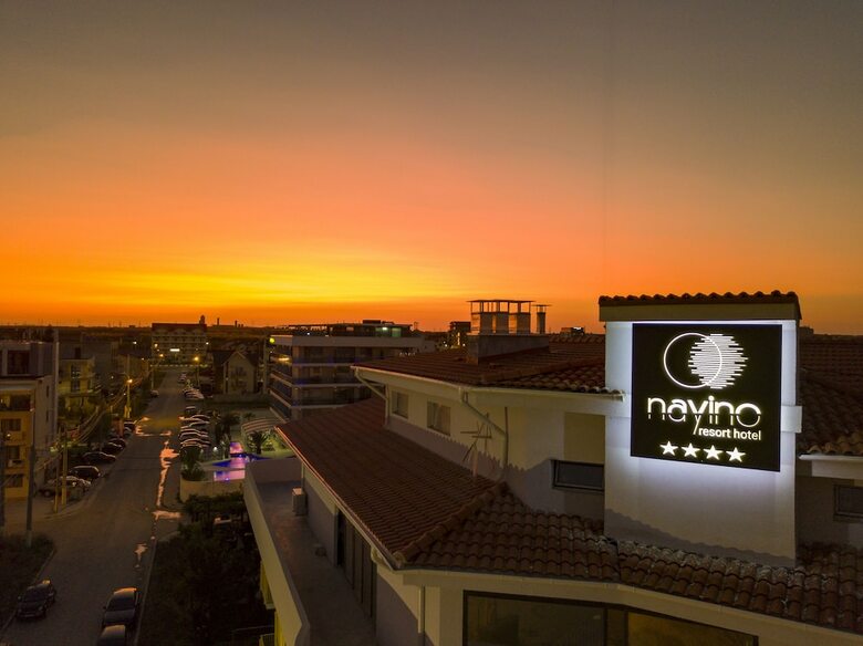 Nayino Resort Hotel