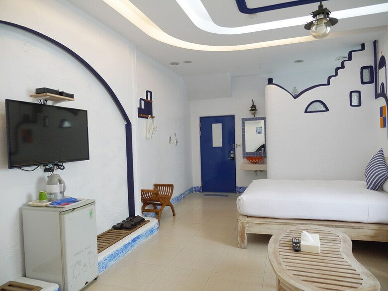 Sin Sin Hotel I