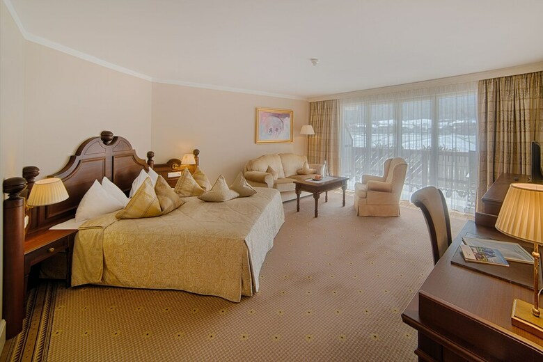 Majestic Hotel & Spa