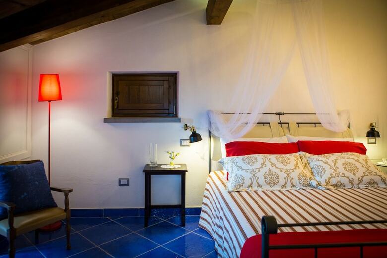 Bed & Breakfast Ispani Inn Resort