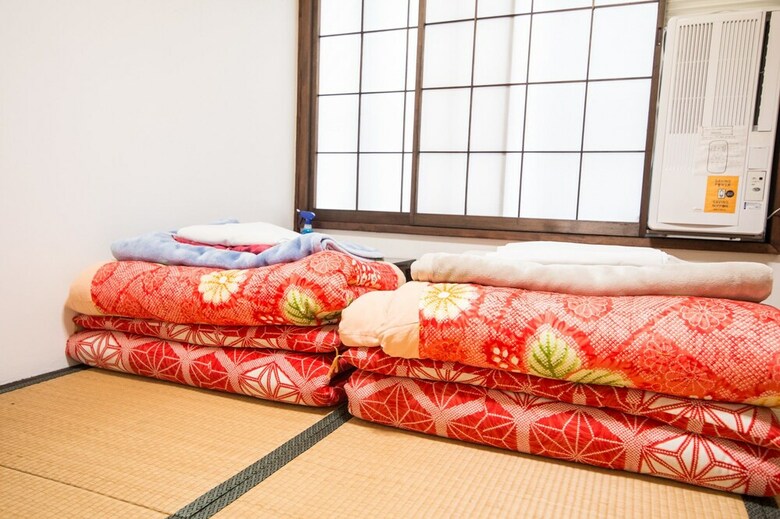 Hostal Sansan -cafe And Bar & Backpackers-