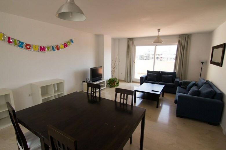 Hostal Residencia Universitaria Alfil