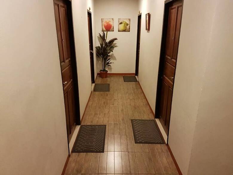 Hotel Atchara Service Apartment