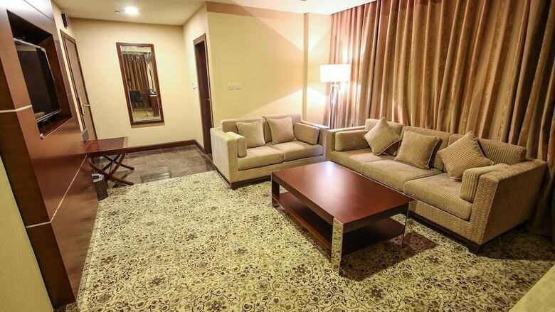 Rabigh Park Hotel