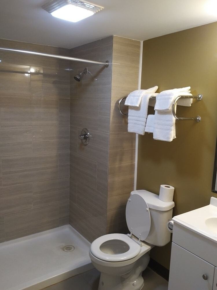 Hotel Lonestar Inn & Suites