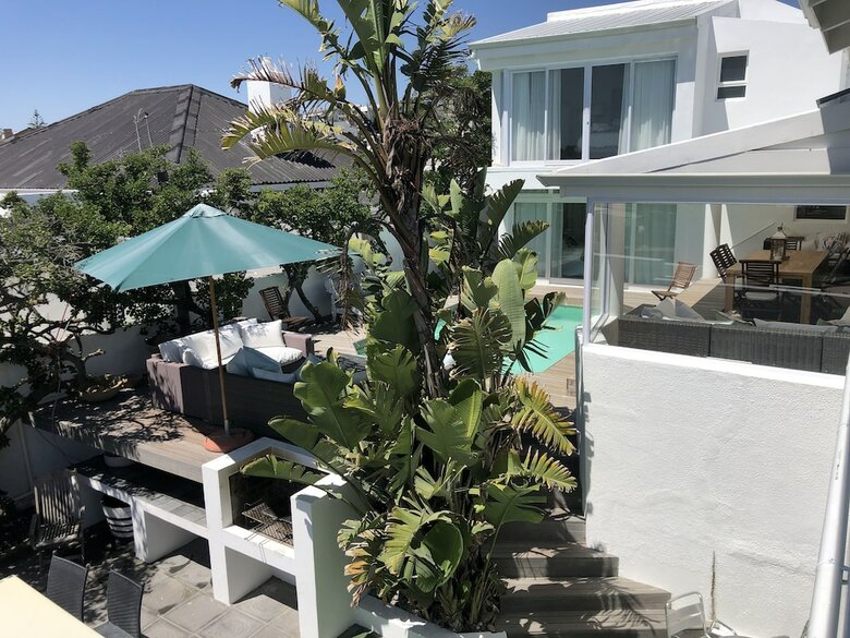 Villa White Waves Beach House