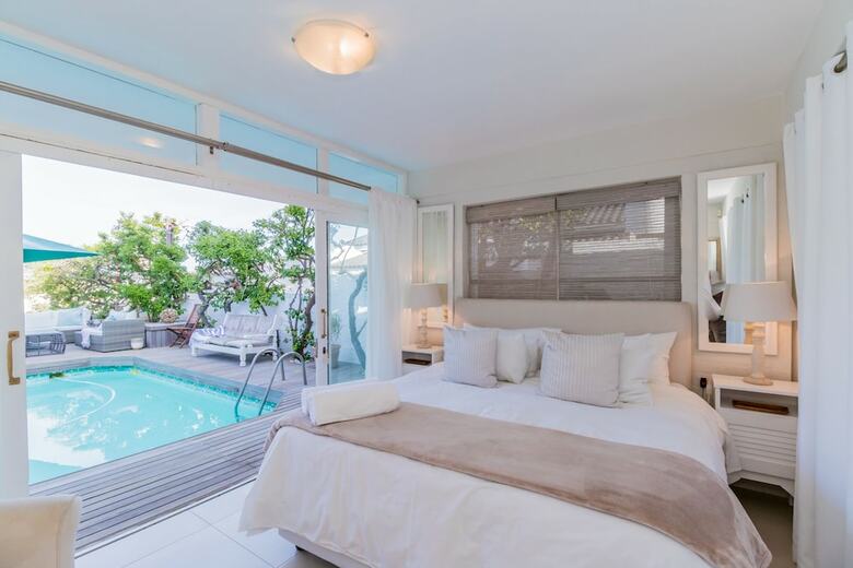 Villa White Waves Beach House