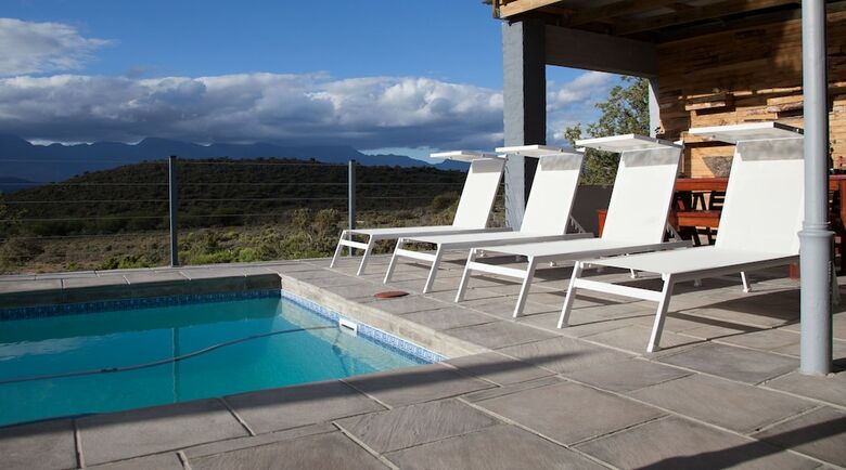 Hotel Rooiberg Safaris