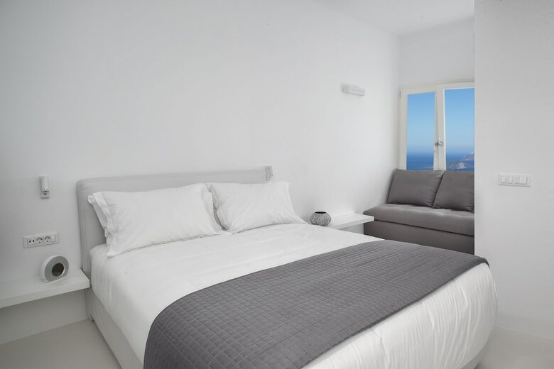 Hotel May Seven Suites - Adults Only