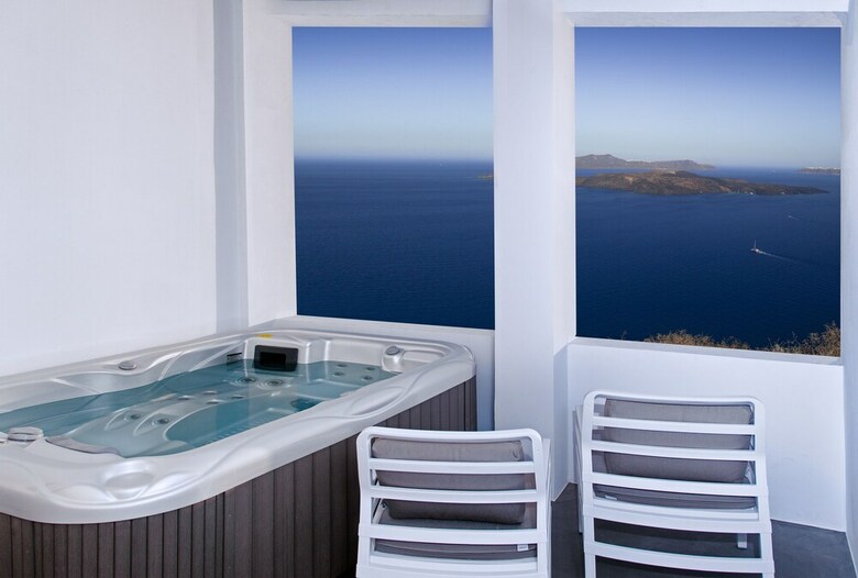 Hotel May Seven Suites - Adults Only