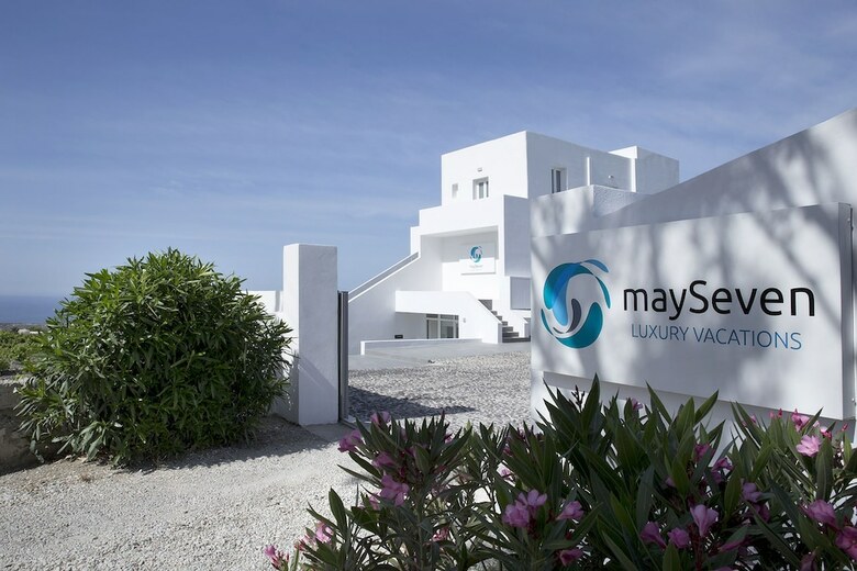 Hotel May Seven Suites - Adults Only