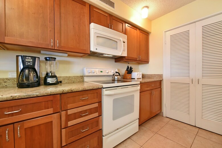 Kaanapali Royal H303 By Redawning