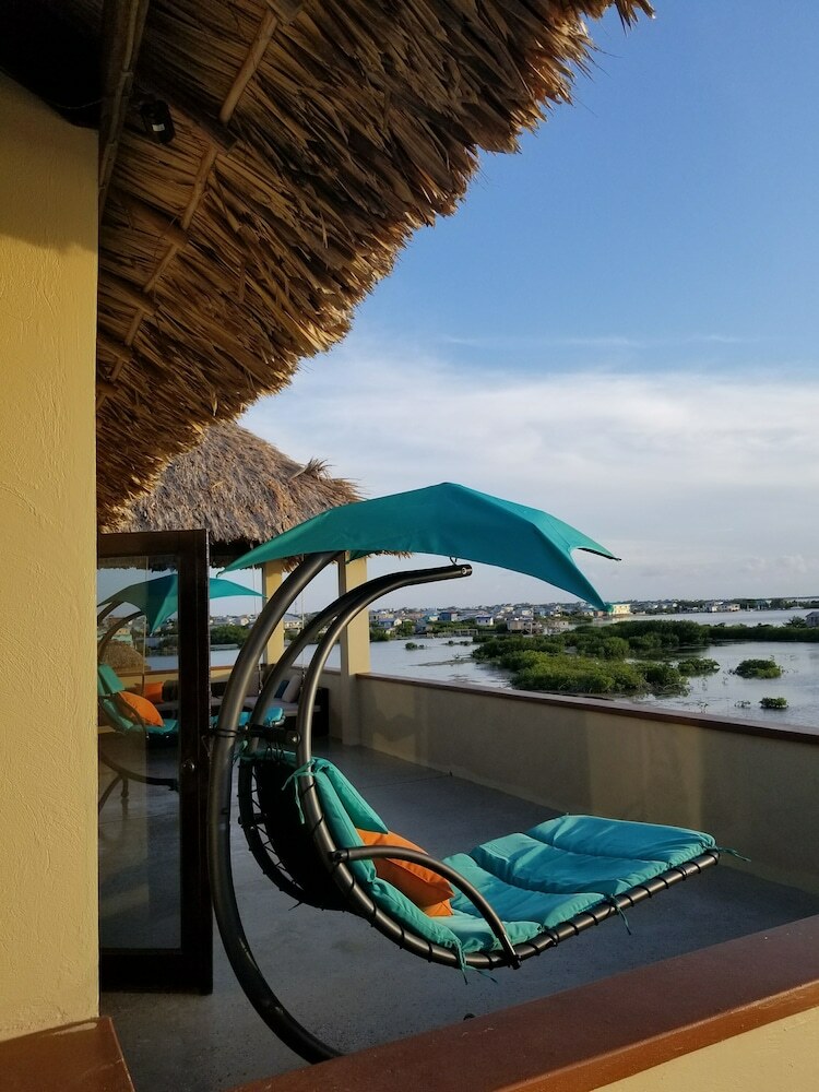 Hotel Lina Point Belize Overwater Resort