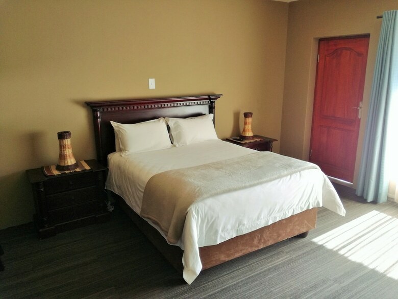 Posada Africlassic River Lodge- Rivonia