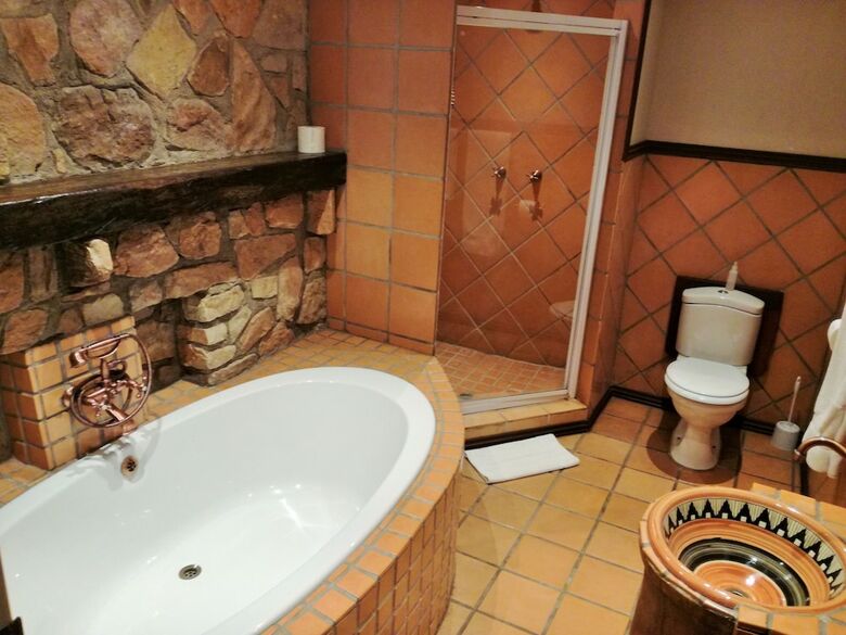 Posada Africlassic River Lodge- Rivonia