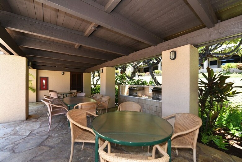 Kaanapali Royal N 102 By Redawning