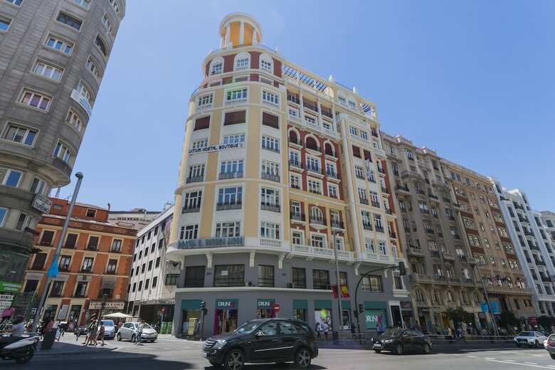 Dobo Homes Gran Via Lv Apartment