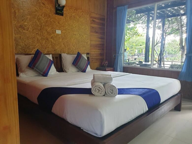 Hotel Baan Suan Hill Resort