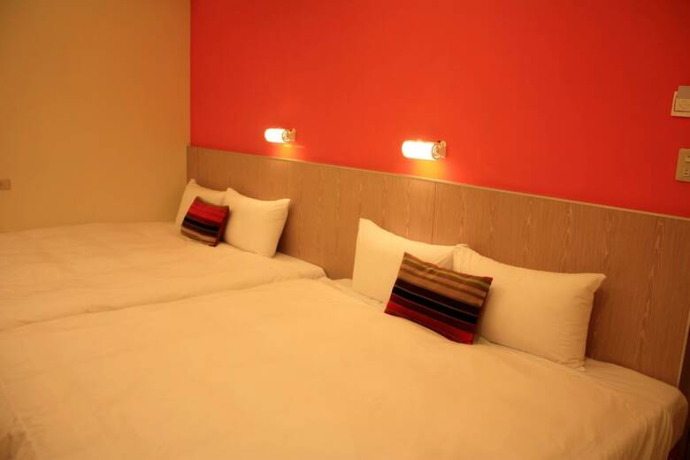 Prince To Travel Hotel