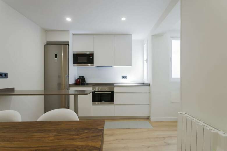 Dobo Homes Relatores III Apartment