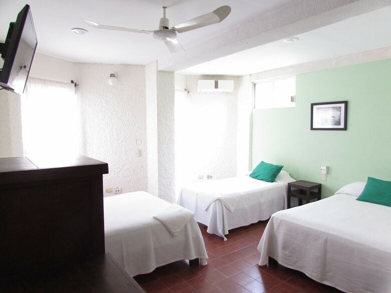 Hotel Puerto Piedra