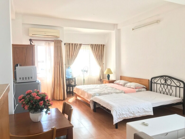 Smiley Apartment 3