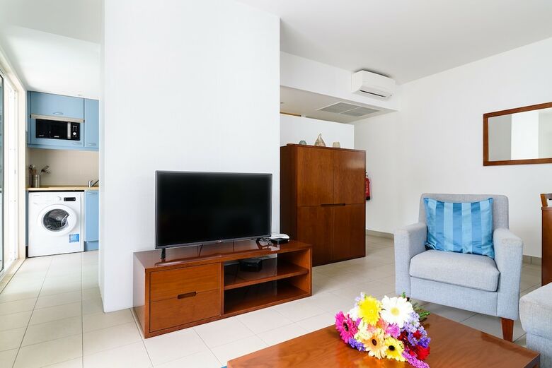 Marina Apartment By Agproperties