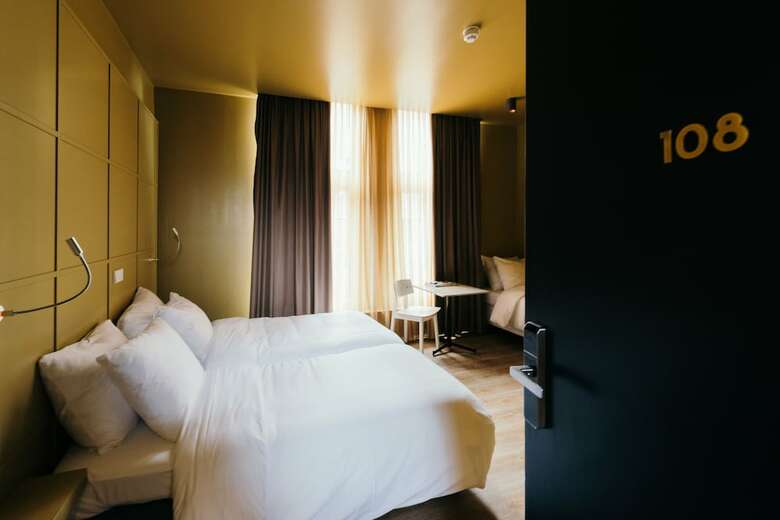 Hotel Raecks